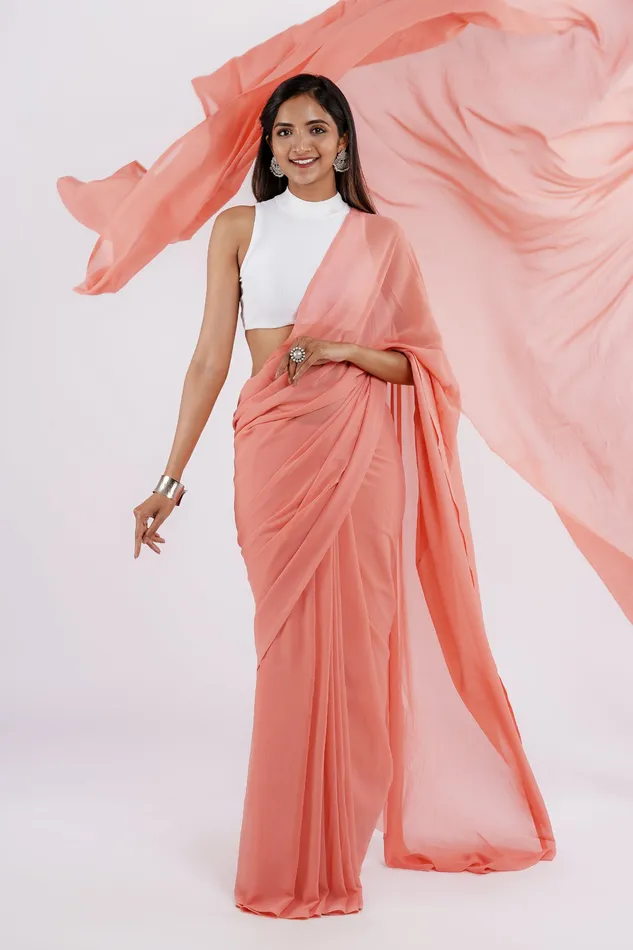Teejh Earrings Teejh Ridhushni Georgette Saree