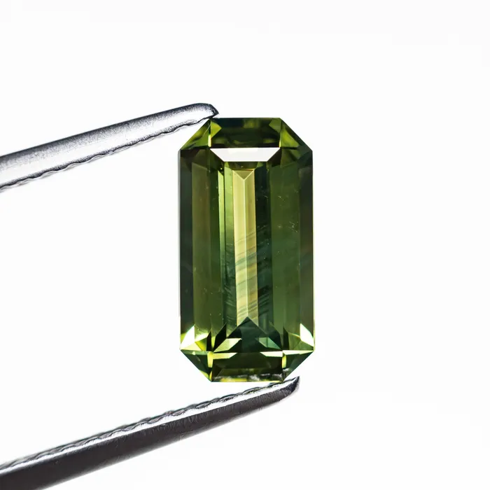 151ct 902x465x335mm Cut Corner Rectangle Step Cut Sapphire 2519103 Misfit Gems Rings
