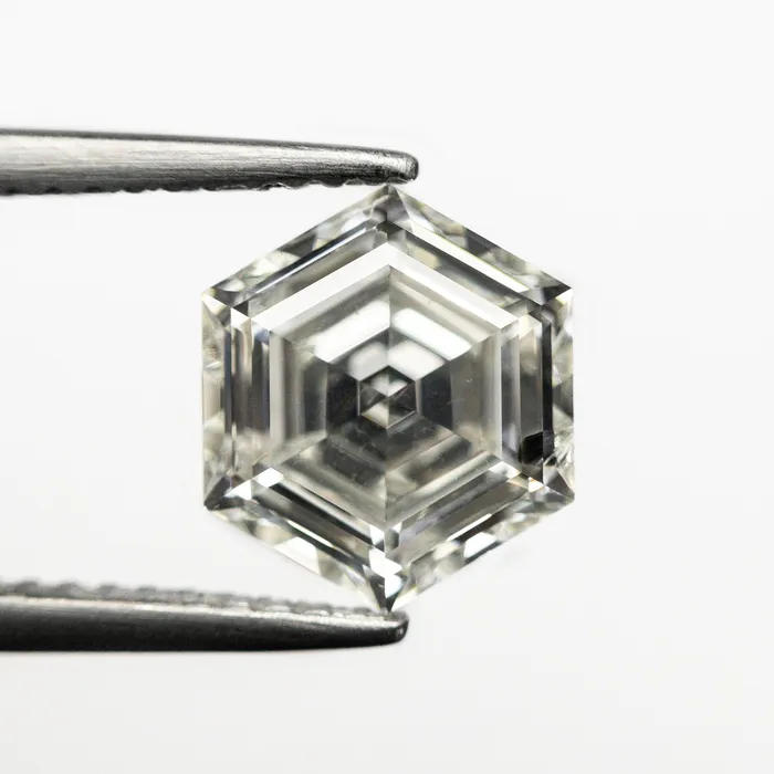 205ct 911x903x405mm SI2 J Hexagon Step Cut 2427601 Misfit Diamonds Rings