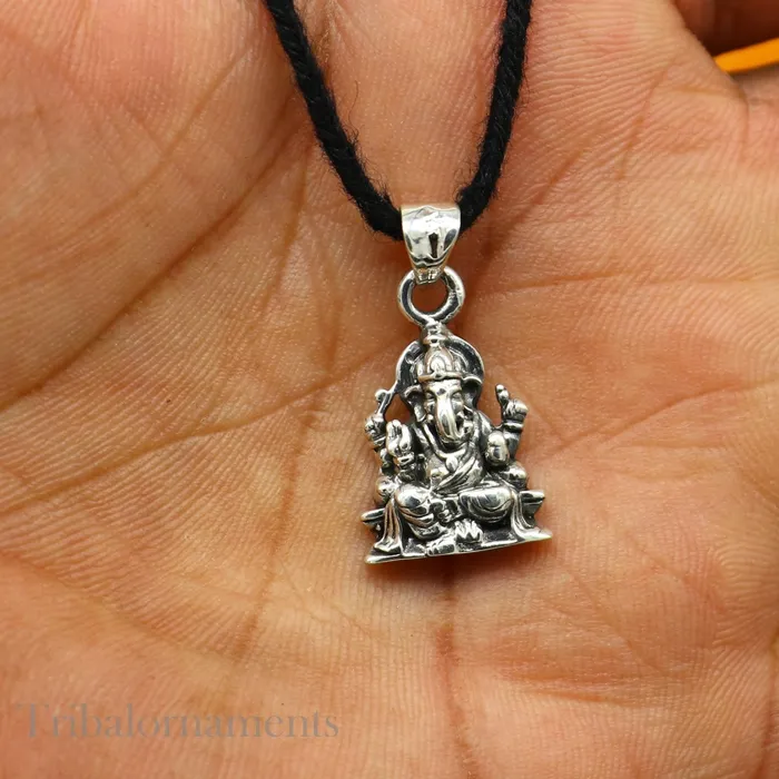 Divine lord Ganesha blessing pendant excellent vintage designer 925 sterling silver handmade jewelry from india ssp968 TRIBAL ORNAMENTS Necklaces