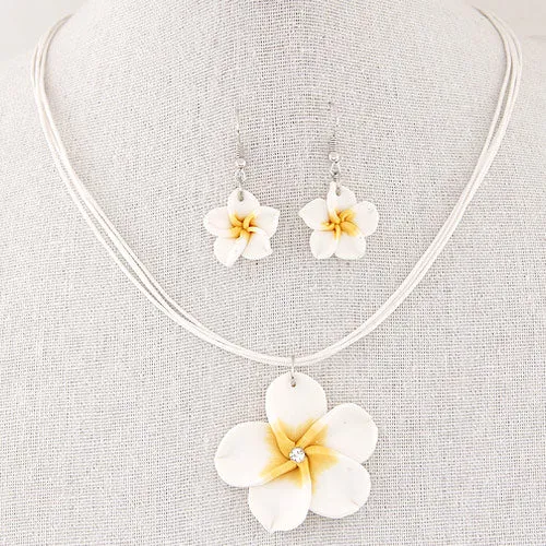 Earrings 02 L41 White Flower Necklace Earring Set