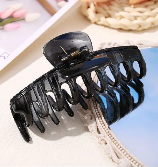 H179 Large Black Hair Clip polly Rings