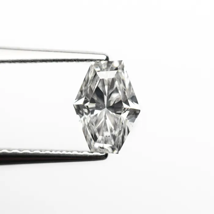Misfit Diamonds Earrings 100ct 736x528x378mm GIA SI2 E Hexagon Brilliant 2390101