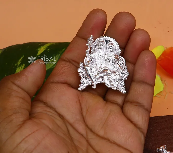 Necklaces TRIBAL ORNAMENTS 925 Sterling silver idols Lord Shiva and goddess Parwati maa and nandi divine statue figurine puja articles best gift silver article art724 Necklaces TRIBAL ORNAMENTS 925 Sterling silver idols Lord Shiva and goddess Parwati maa and nandi divine statue figurine puja articles best gift silver article art724