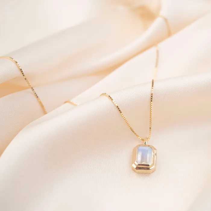 14k Moonstone Necklace RG Necklaces