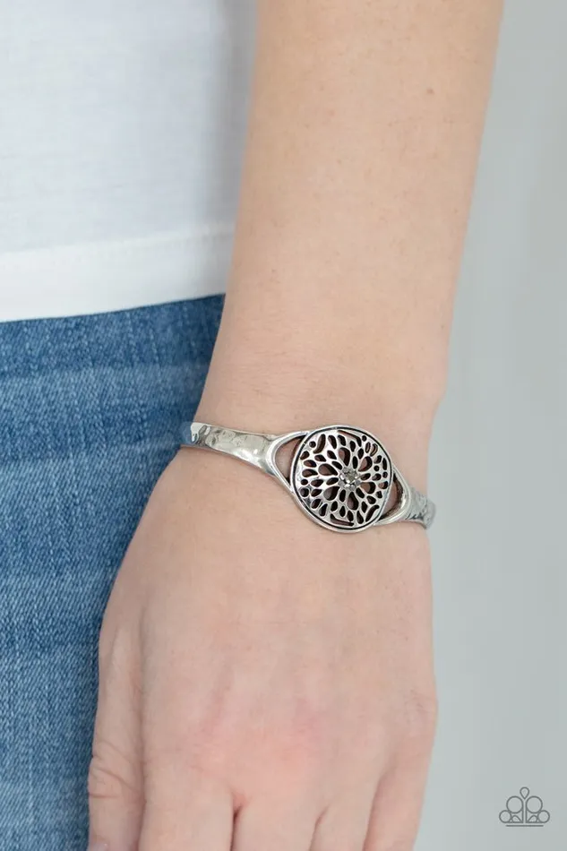 Bracelets Paparazzi Bracelet Modern Meadow Silver Paparazzi Jewelry