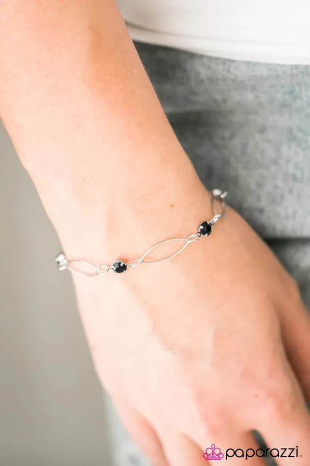 Bracelets Paparazzi Bracelet The Right Time Black Paparazzi Jewelry