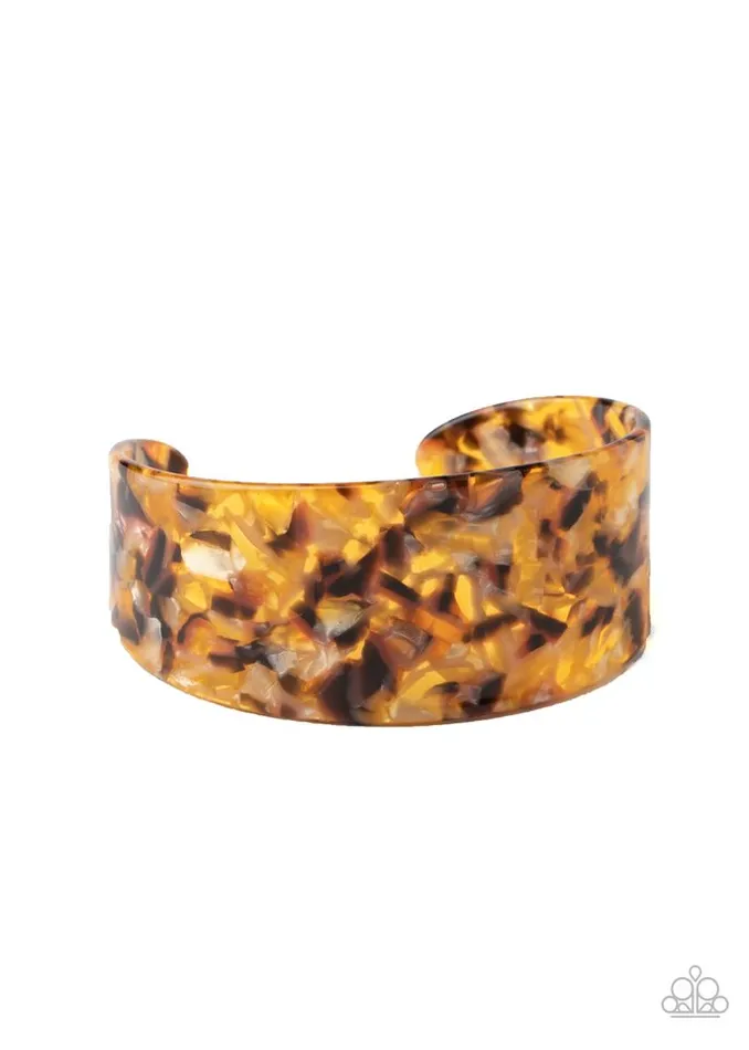 Bracelets Paparazzi Jewelry Paparazzi Bracelet HAUTE Under The Collar Yellow Bracelets Paparazzi Jewelry Paparazzi Bracelet HAUTE Under The Collar Yellow