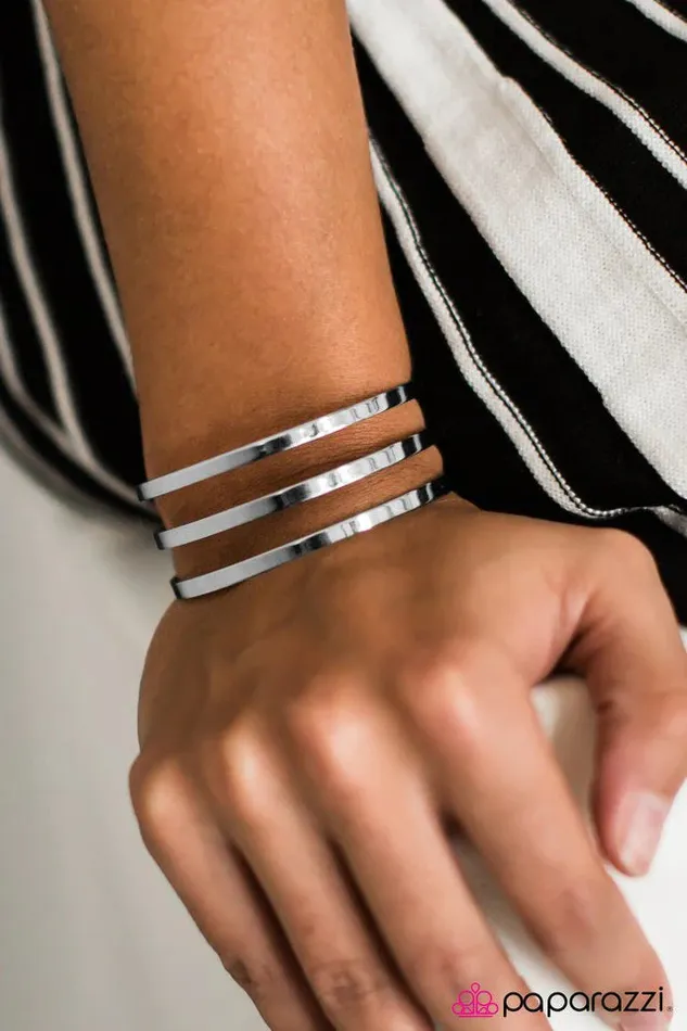Bracelets Paparazzi Jewelry Paparazzi Bracelet Stellar Style Silver