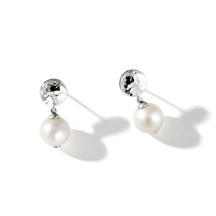 Earrings John Hardy John Hardy Classic Chain Sterling Silver Hammered Dangle Earrings with 995mm Cultured Fresh Water Pearl Earrings John Hardy John Hardy Classic Chain Sterling Silver Hammered Dangle Earrings with 995mm Cultured Fresh Water Pearl