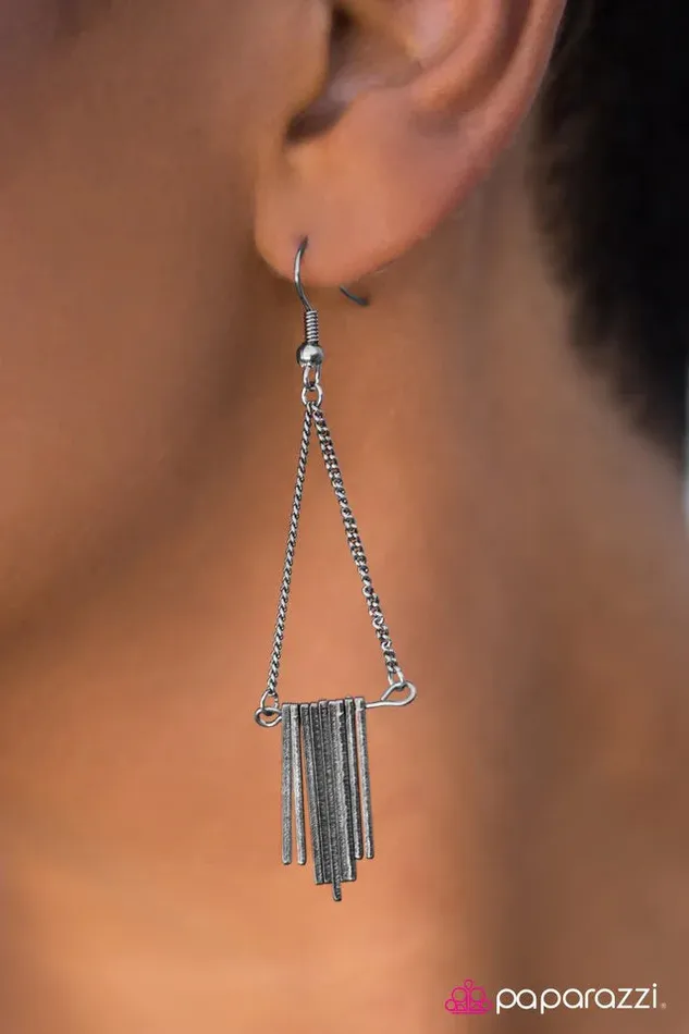 Earrings Paparazzi Earring Swing and Sway Silver Paparazzi Jewelry