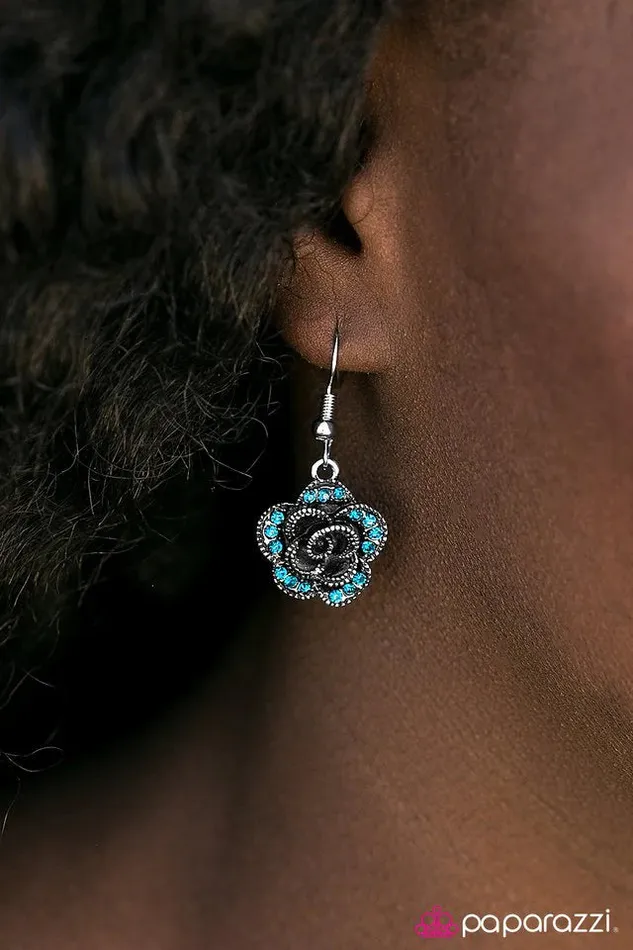 Earrings Paparazzi Jewelry Paparazzi Earring Give Her Roses Blue
