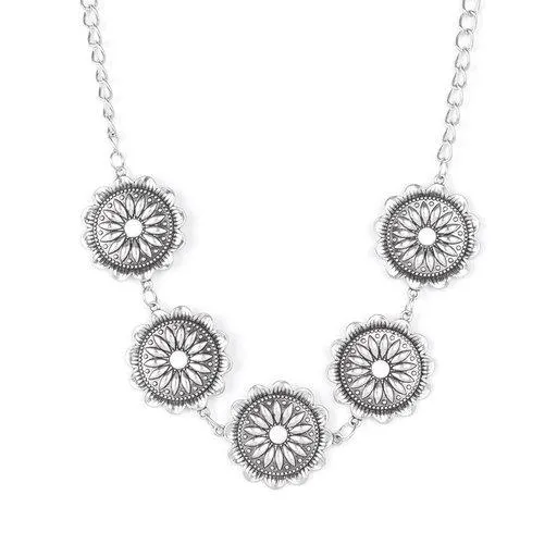 Necklaces Paparazzi Jewelry Paparazzi Necklace Medallions Myself and I White