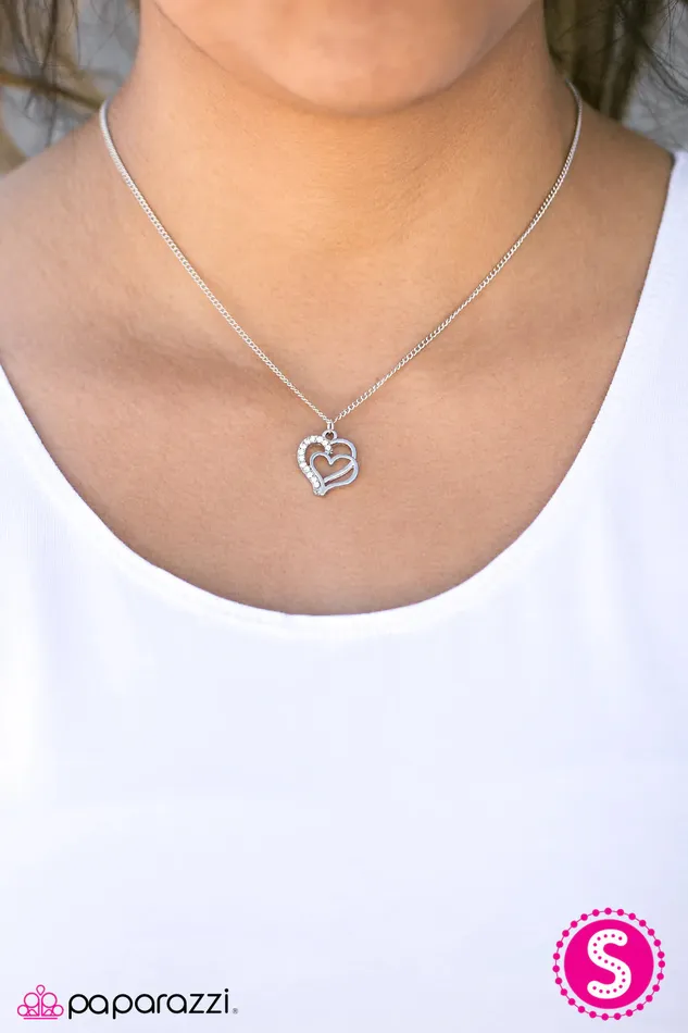 Necklaces Paparazzi Jewelry Paparazzi Necklace Romeo Meets Juliet White
