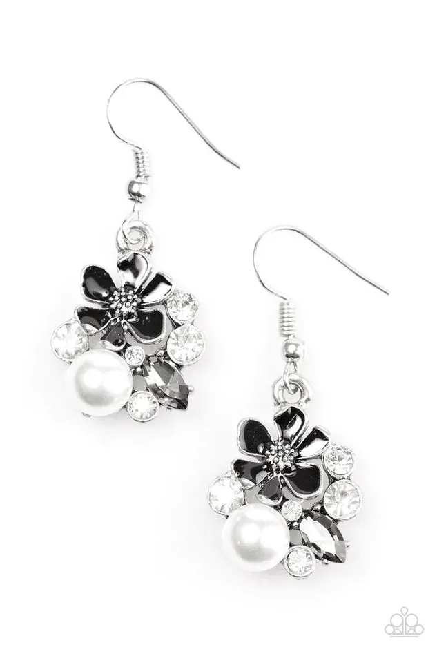 Paparazzi Earring Floral Oasis Black Paparazzi Jewelry Earrings