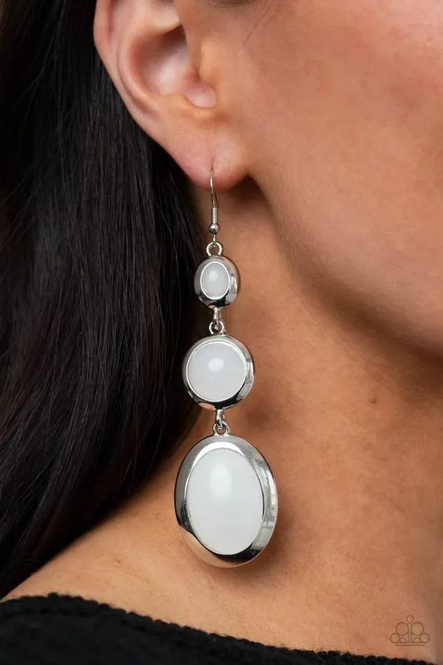 Paparazzi Earring Retro Reality White Paparazzi Jewelry Earrings