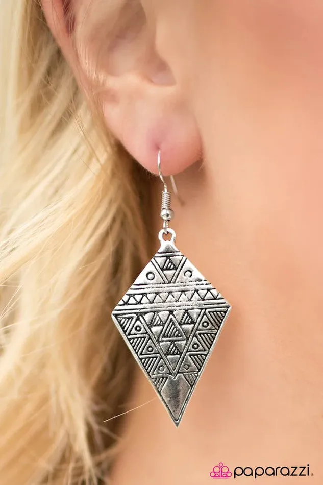 Paparazzi Earring Yes I CLAN Silver Paparazzi Jewelry Earrings