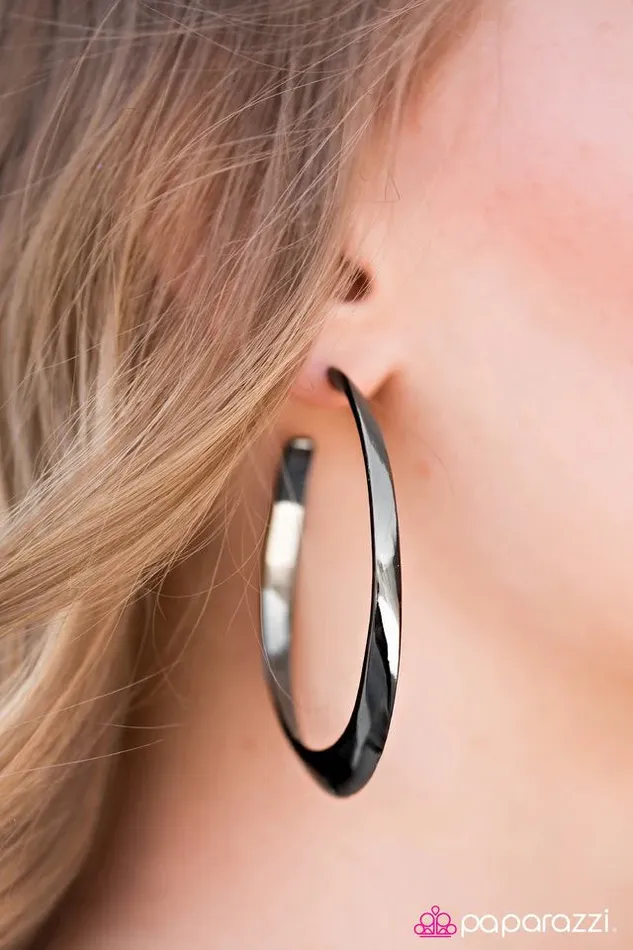 Paparazzi Jewelry Earrings Paparazzi Earring Be There With BELLBOTTOMS On Black