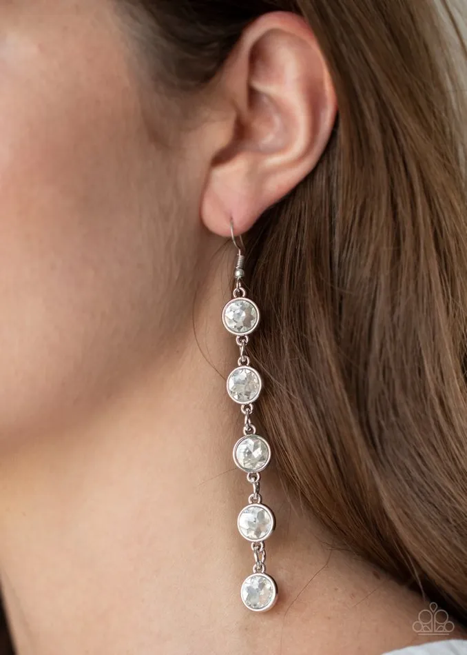 Paparazzi Jewelry Earrings Paparazzi Earring Trickle Down Twinkle White