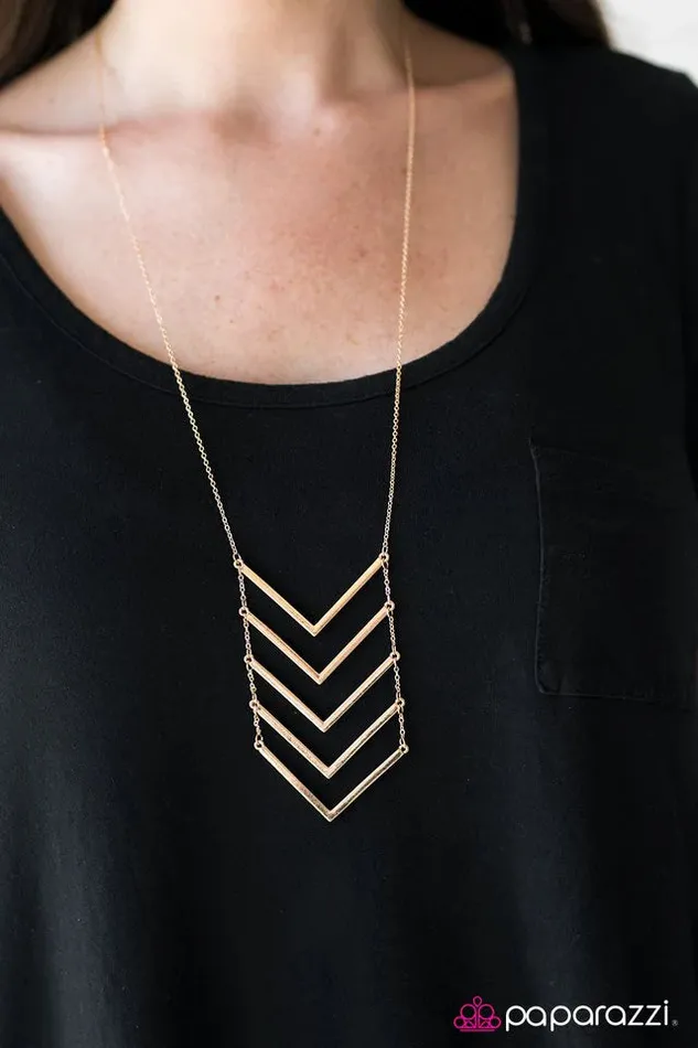 Paparazzi Jewelry Necklaces Paparazzi Necklace Climb High Gold