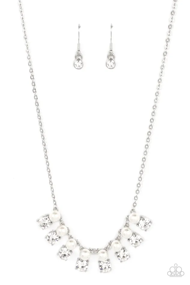 Paparazzi Jewelry Necklaces Paparazzi Necklace Dashingly Duchess White
