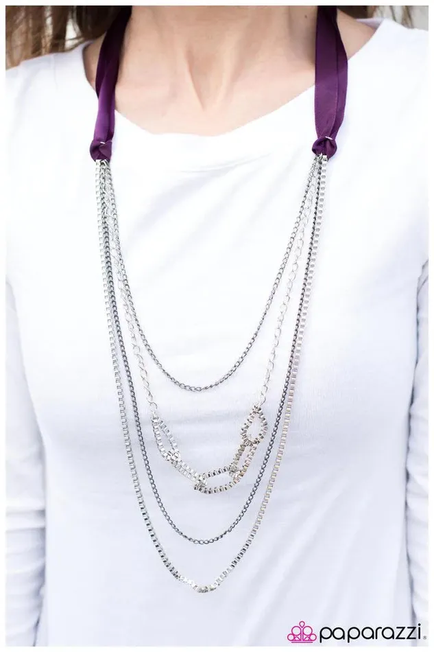 Paparazzi Jewelry Necklaces Paparazzi Necklace Delicately Dangerous Purple