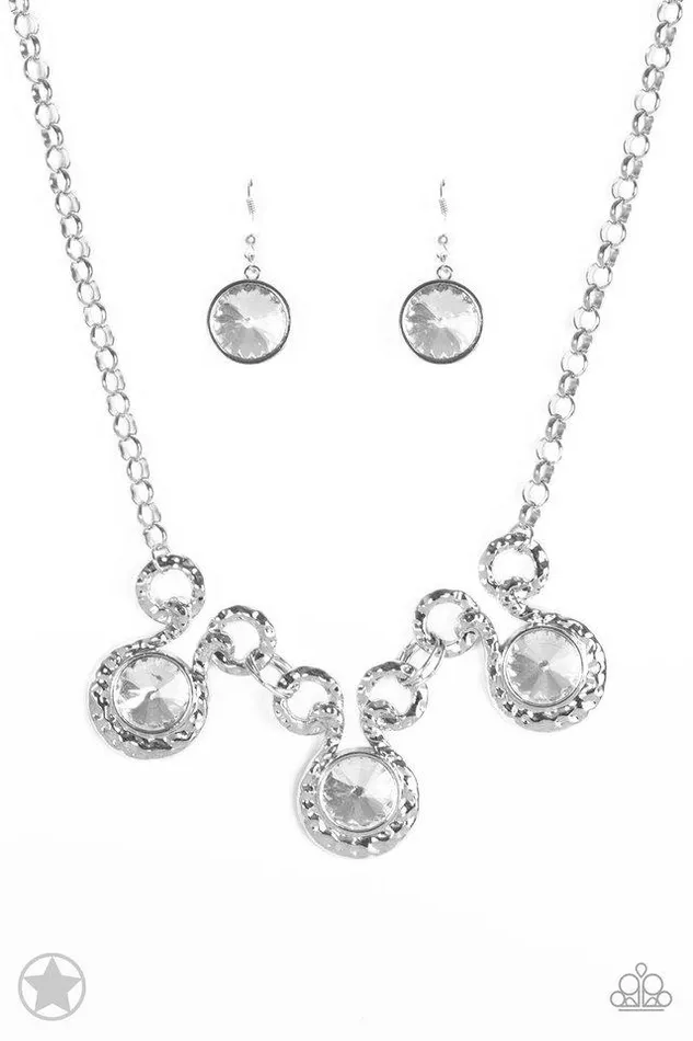 Paparazzi Jewelry Necklaces Paparazzi Necklace Hypnotized Silver