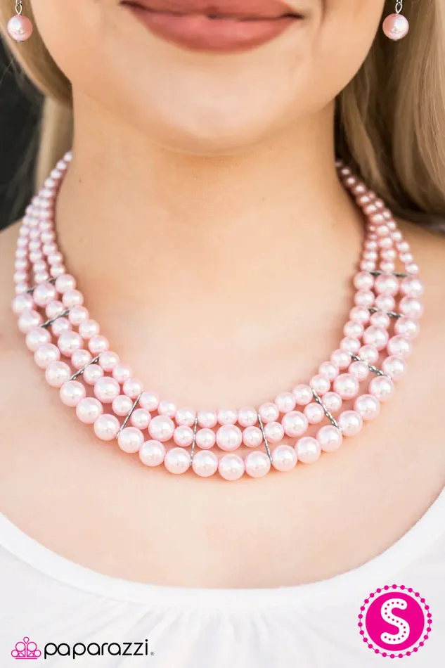Paparazzi Jewelry Necklaces Paparazzi Necklace Lady In Waiting Pink