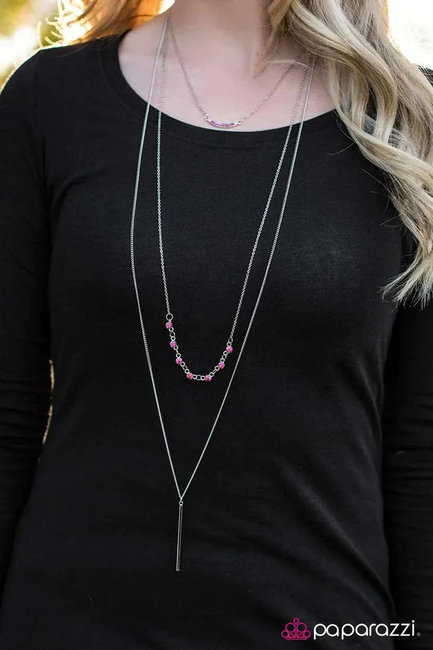 Paparazzi Jewelry Necklaces Paparazzi Necklace Moonlight Stroll Pink