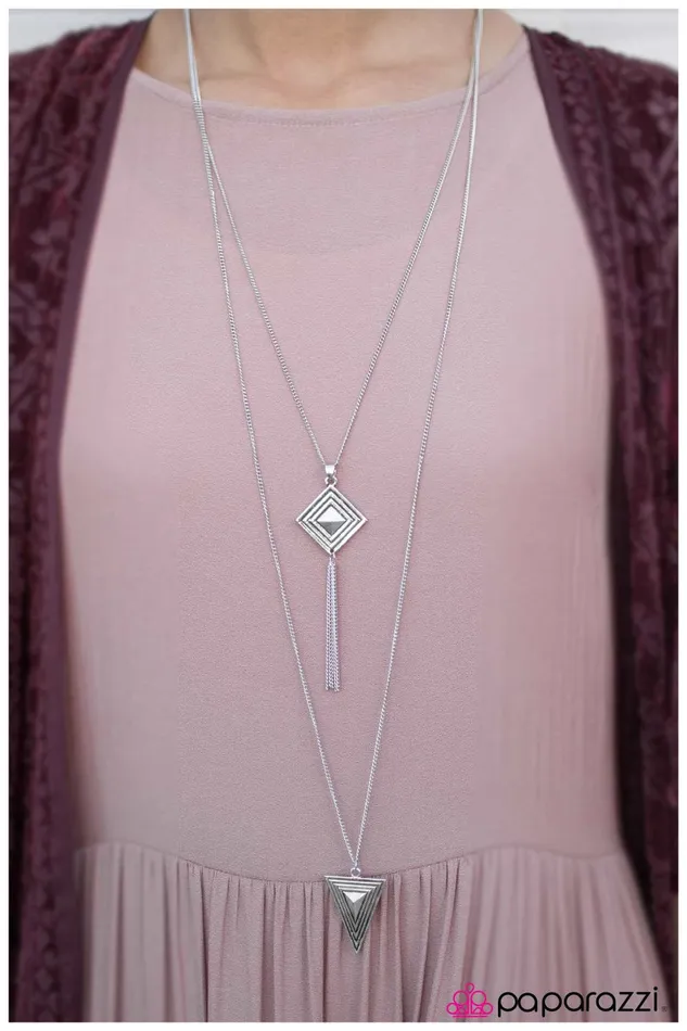 Paparazzi Jewelry Necklaces Paparazzi Necklace PRISM Break Silver