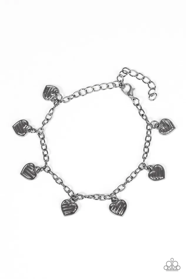 Paparazzi Jewelry Paparazzi Bracelet Straight Through The Heart Black Bracelets