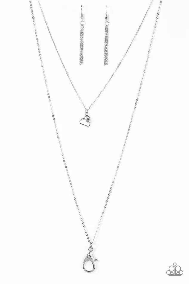 Paparazzi Jewelry Paparazzi Necklace A Work Of HEART White Necklaces