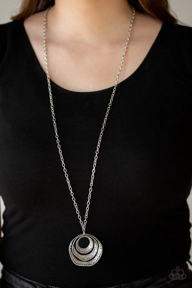 Paparazzi Jewelry Paparazzi Necklace Breaking Pattern Silver Necklaces