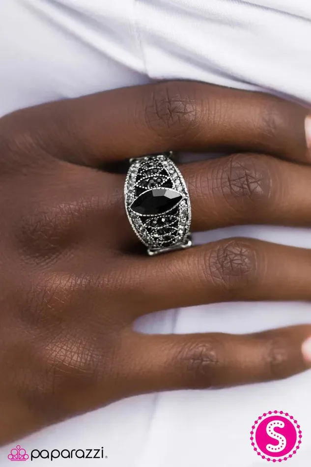 Paparazzi Jewelry Rings Paparazzi Ring Waiting for My Prince Black