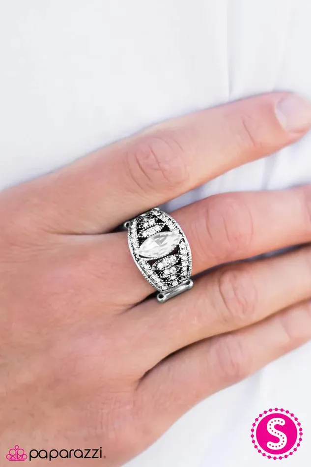 Paparazzi Jewelry Rings Paparazzi Ring Waiting For My Prince White