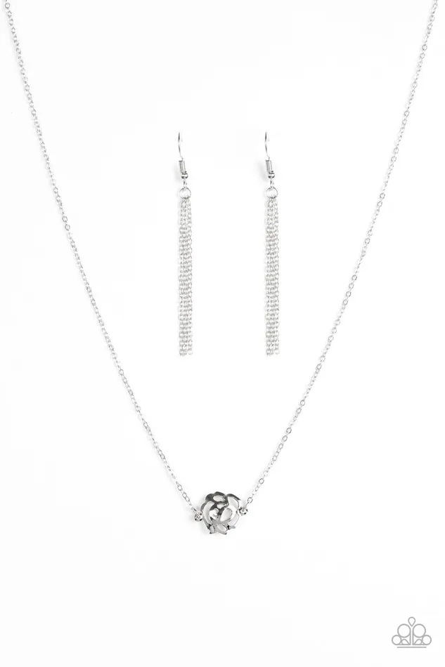 Paparazzi Necklace Pleasantly Primrose Silver Paparazzi Jewelry Necklaces