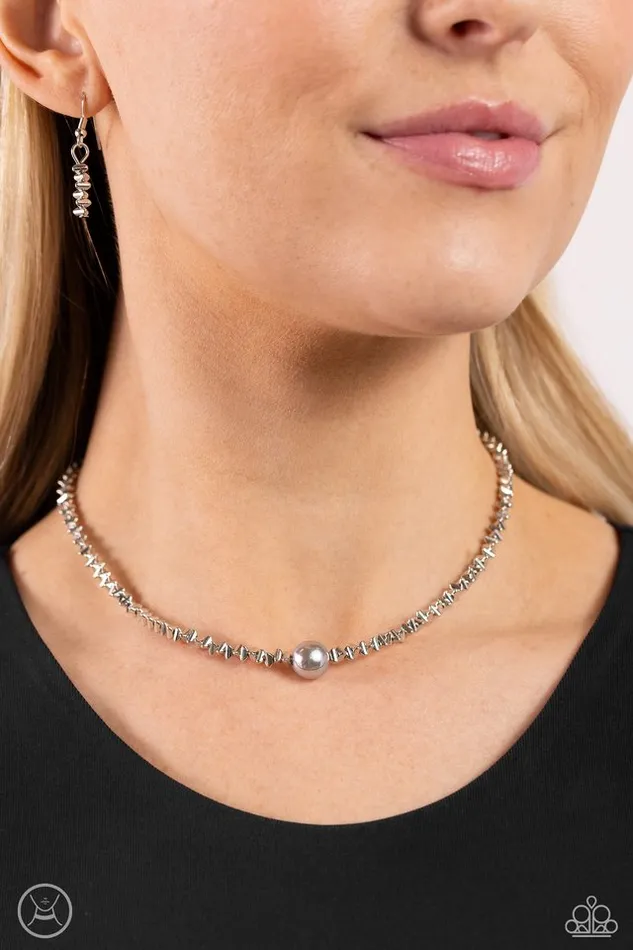 Paparazzi Necklace Tasteful Triangles Silver Paparazzi Jewelry Necklaces