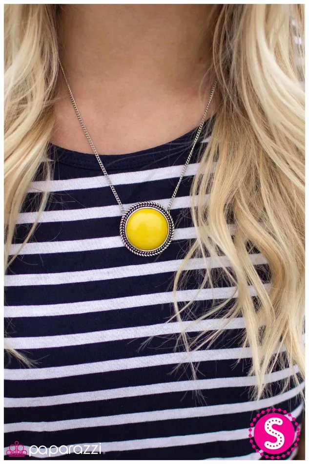 Paparazzi Necklace Whats Poppin Yellow Paparazzi Jewelry Necklaces