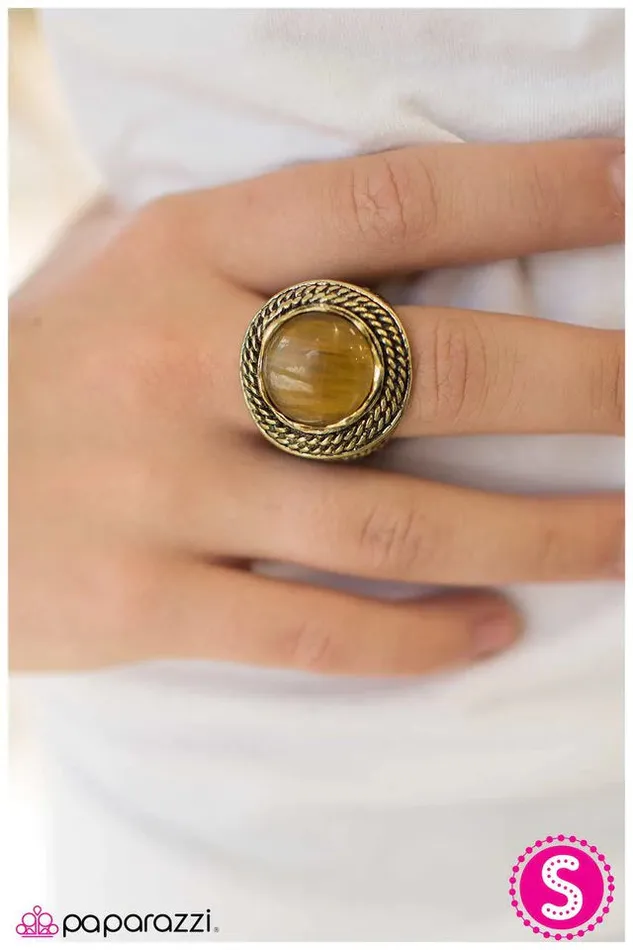 Paparazzi Ring In Your Face Brass Paparazzi Jewelry Rings