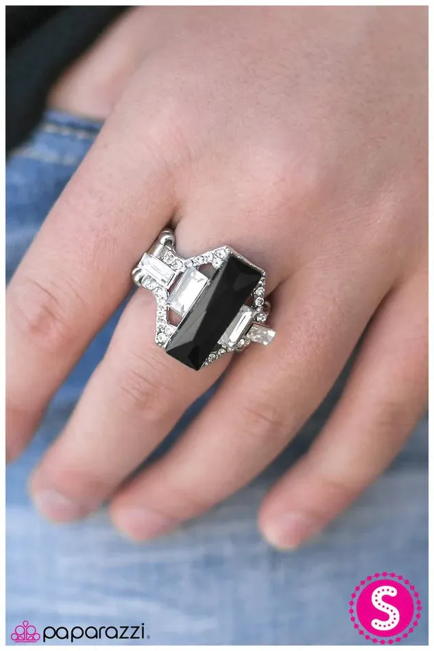 Paparazzi Ring The Cadillac Black Paparazzi Jewelry Rings