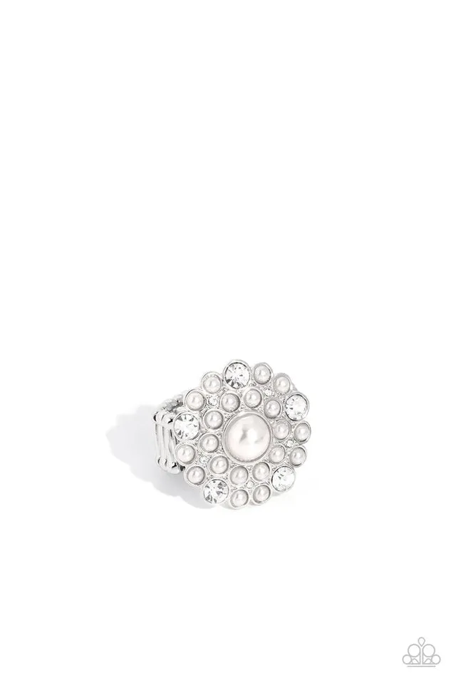 Rings Paparazzi Jewelry Paparazzi Ring Gatsby Gait White Rings Paparazzi Jewelry Paparazzi Ring Gatsby Gait White