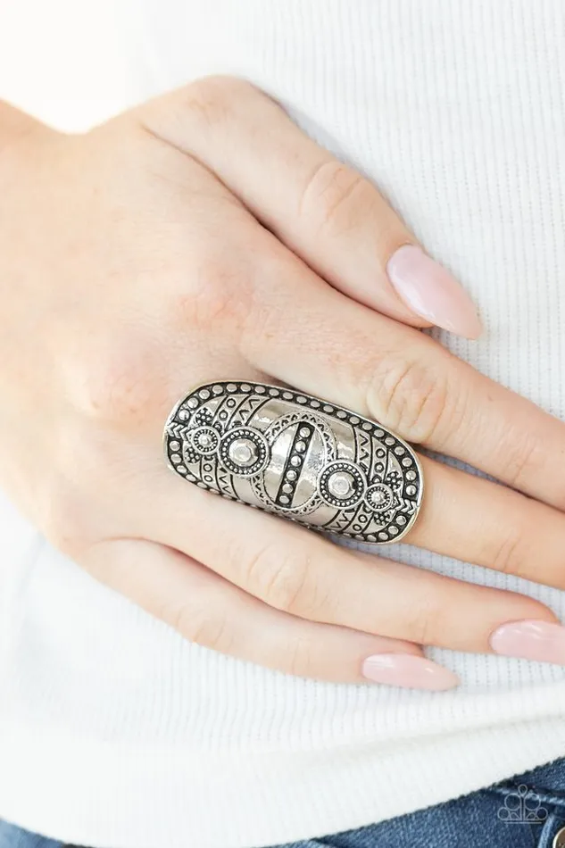 Rings Paparazzi Ring Tiki Trail Silver Paparazzi Jewelry
