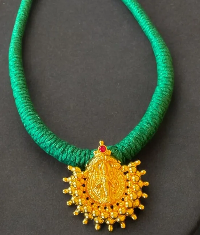Earrings Silversmith The Nagara Lakshmi Silver Thread Necklace Earrings Green