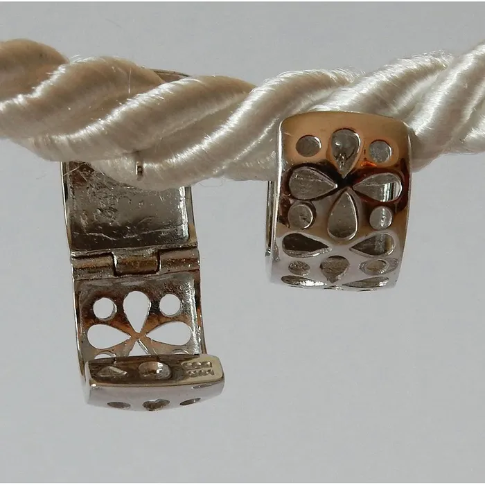 GB Earrings Matt Finish Huggies Earrings Round Natural Earth Mined Diamond GH VS1 Satin Finish