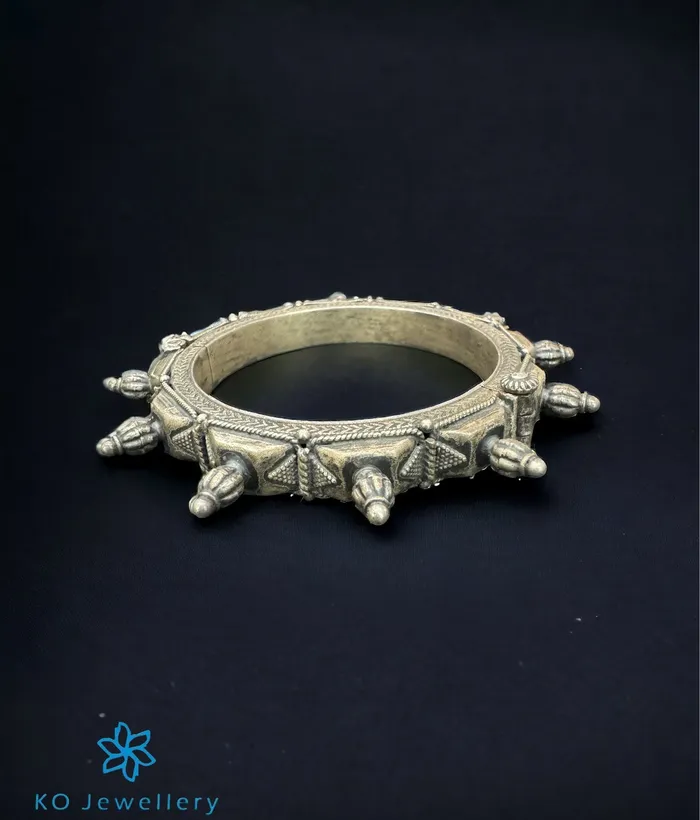 Jaipur Bracelets The Haina Silver Antique Openable Bracelet Size 25