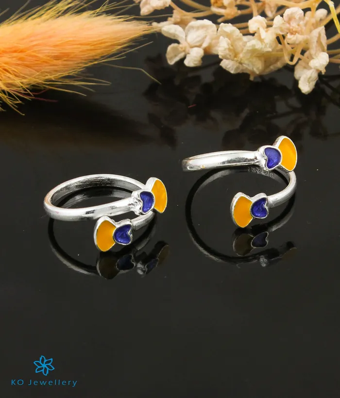 JP Nagar The Shimmer Silver ToeRings BlueYellow Front open Rings