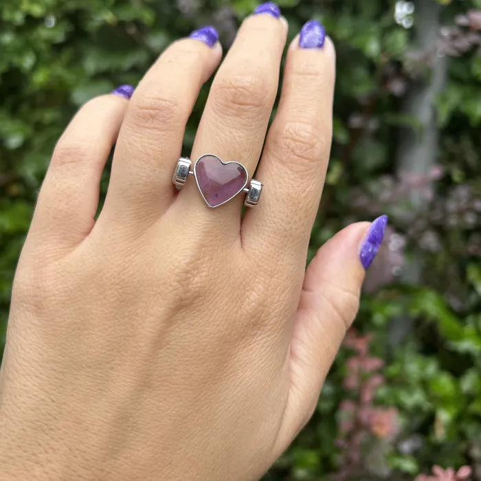 MyCONQUERing Necklaces Amethyst Heartshaped Crystal Element