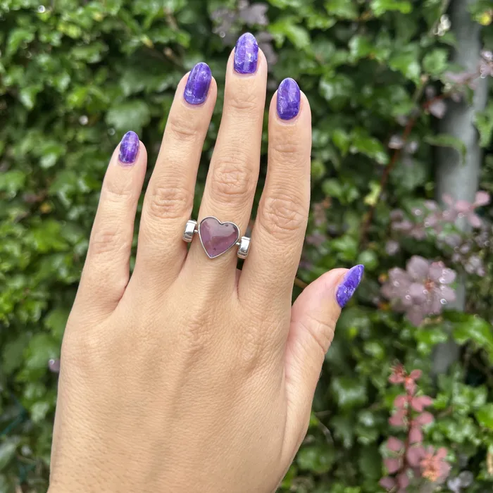 MyCONQUERing Necklaces Amethyst Heartshaped Crystal Element