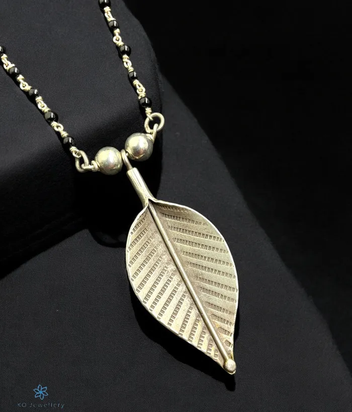 Necklaces The Leaf Silver Necklace Mangalsutra Jaipur