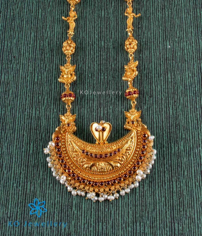 Silversmith Necklaces The Atharva Silver Kokkethathi Ganesha Necklace